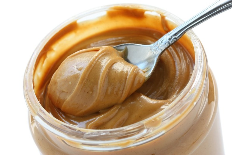 A Bunch of Colorblind People Just Found Out That Peanut Butter Isn't Green