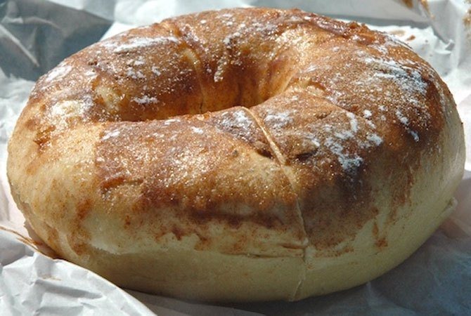 A French Toast Bagel That&apos;s Tough to Beat