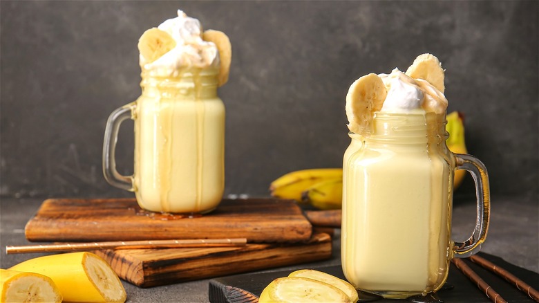 Banana milkshakes with whipped cream 