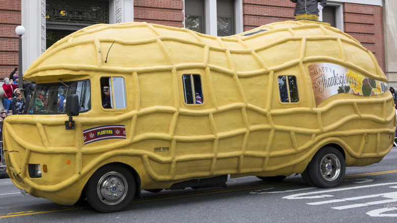 NUTmobile 