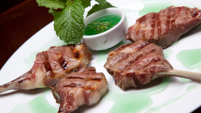 Lamb chops with mint sauce