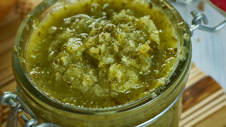 closeup of a relish jar 