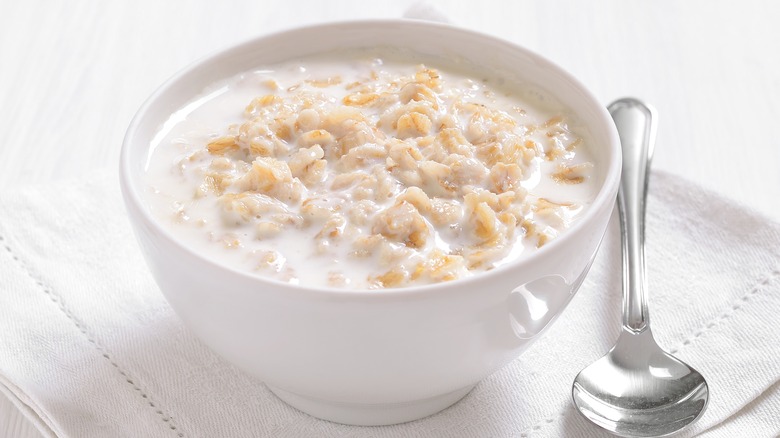 Bowl of oatmeal