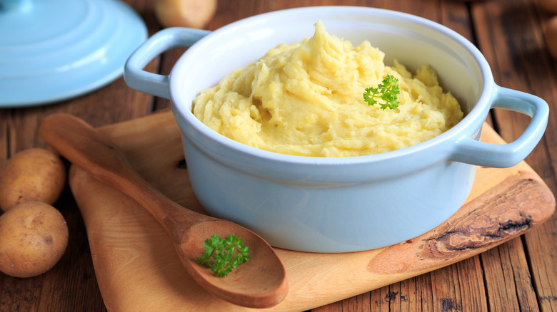 Pot of mashed potatoes