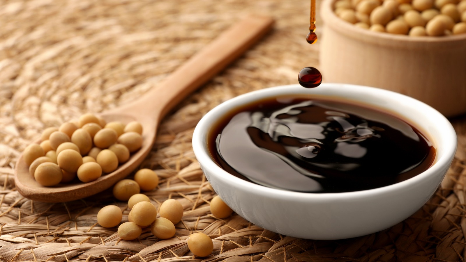 Added Too Much Soy Sauce To Your Dish? Tone It Down With Some Lemon