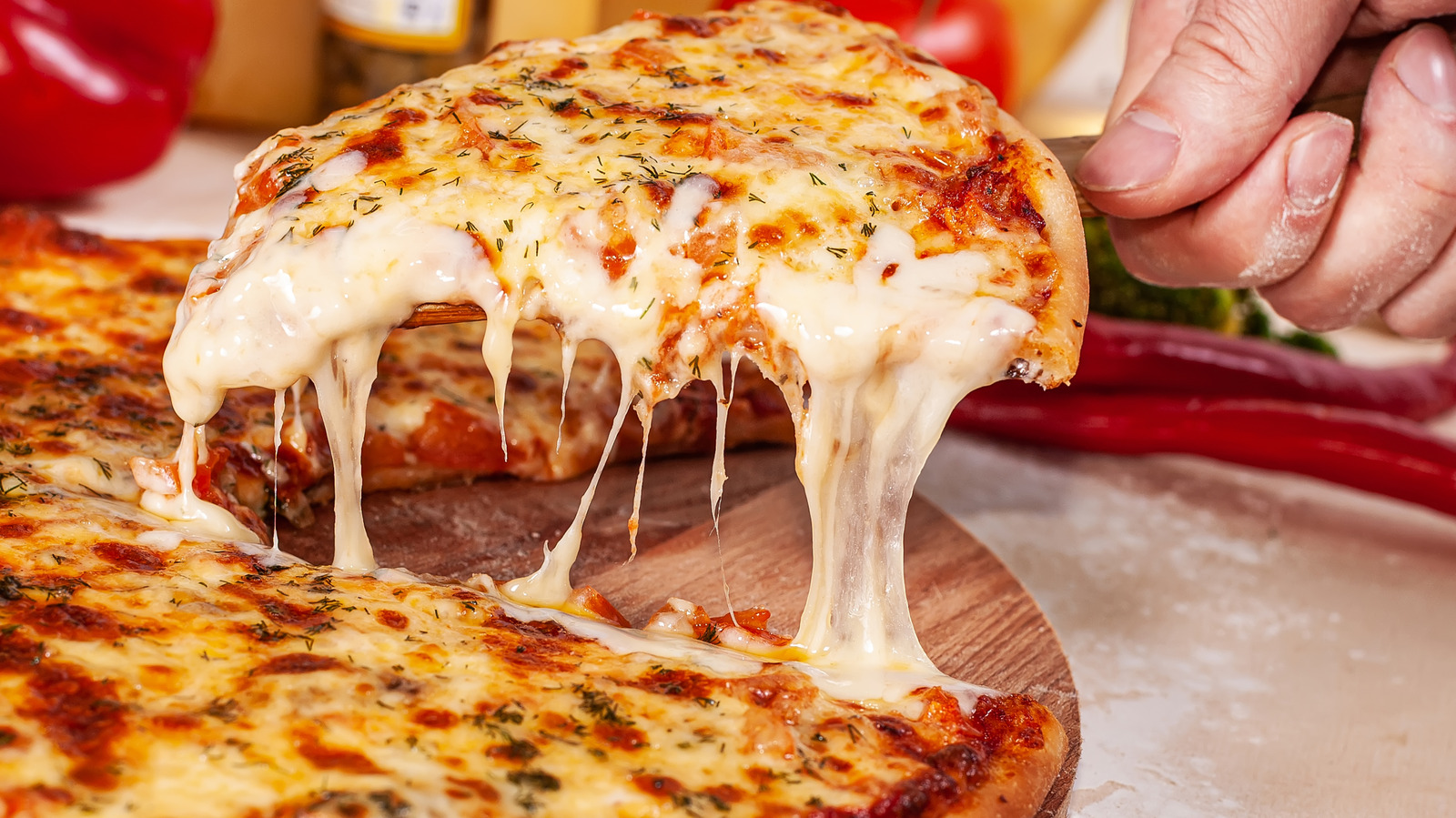 FoodWireDaily — The Fan-Favorite Aldi Pizza You Won't See In The Freezer Aisle In 2026