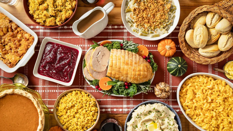 Costco gourmet Thanksgiving meal