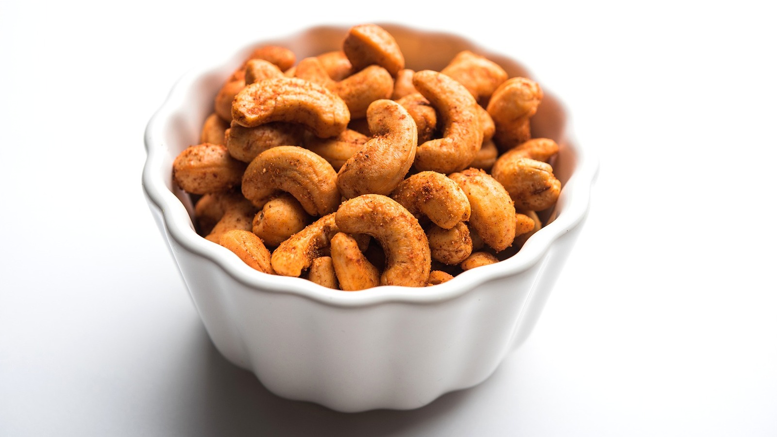 Aldi's Beloved Chili Lime Cashews Are The Ultimate Flavor-Packed Snack