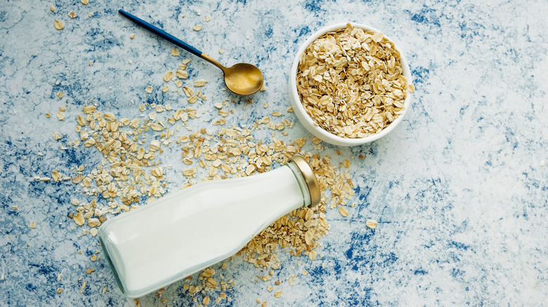 reusable gold lid milk bottle