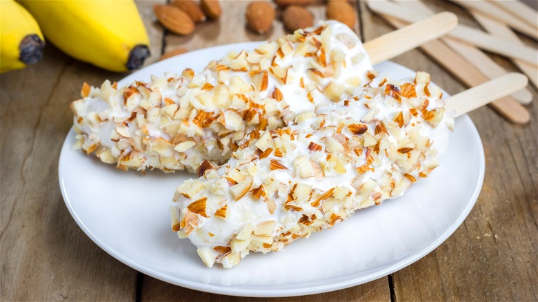 Yogurt and almond covered bananas