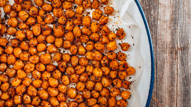 Roasted chickpeas on a plate