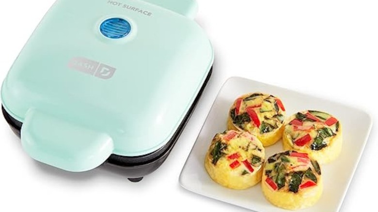 DASH Deluxe Sous Vide Style Egg Bite Maker with Silicone Molds