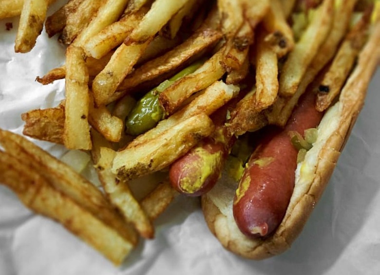 25) Gene and Jude's, Chicago