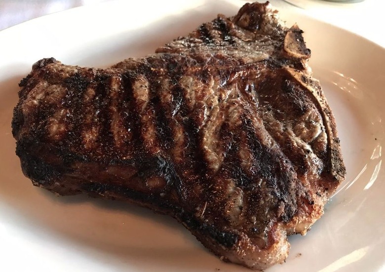 #12 Gibsons Bar & Steakhouse (Chicago, Illinois) 