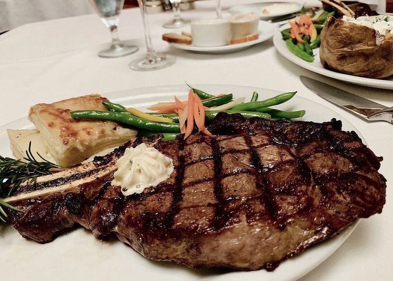 #17 Harris' (San Francisco, California) 