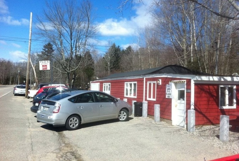 Flo's (Cape Neddick, Maine)