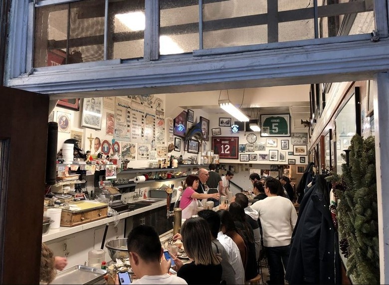 Swan Oyster Depot (San Francisco, California)