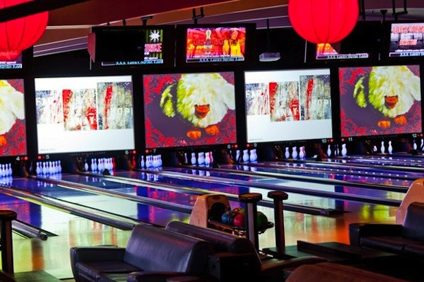 4. Jillian's (Boston)