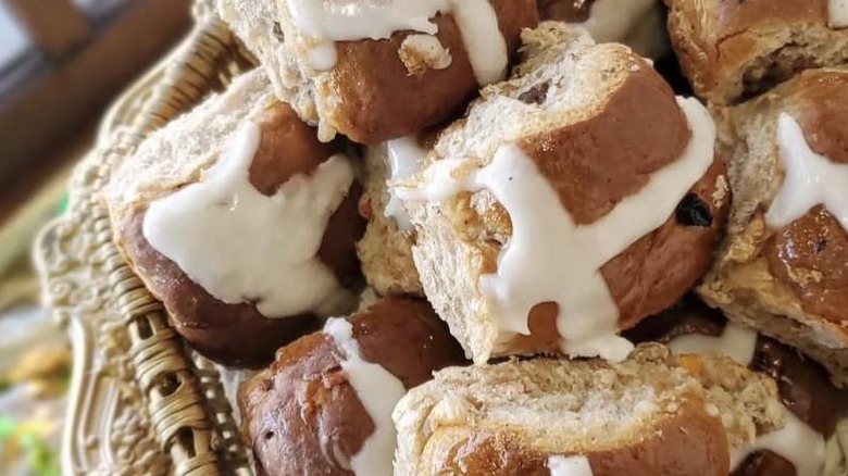 Close-up on a tray of Plehn's Bakery hot cross buns