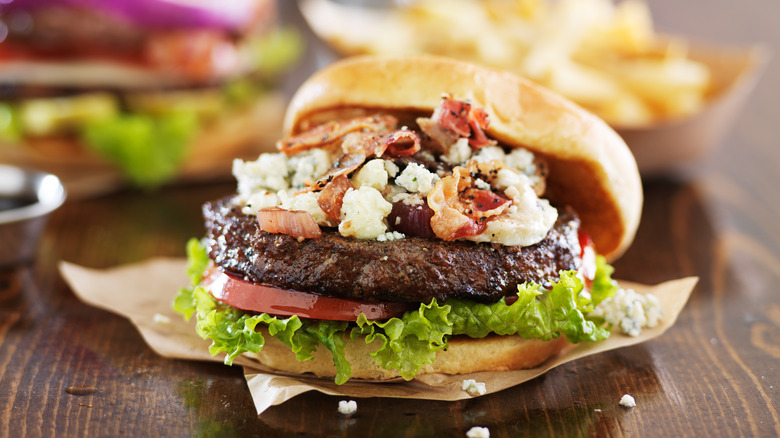 burger with bacon and bleu cheese