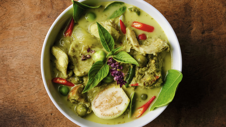 green curry bowl