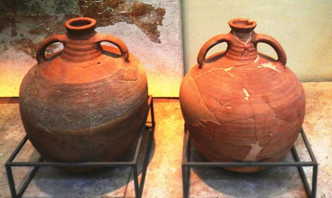 Roman jars