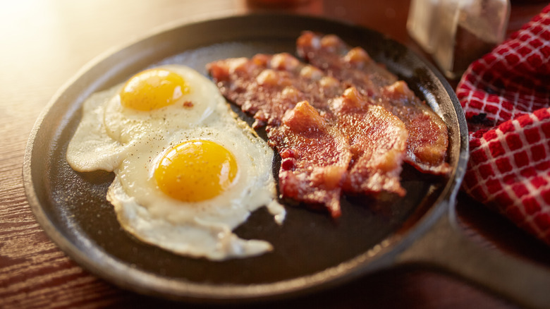 Sunny-side-up eggs bacon