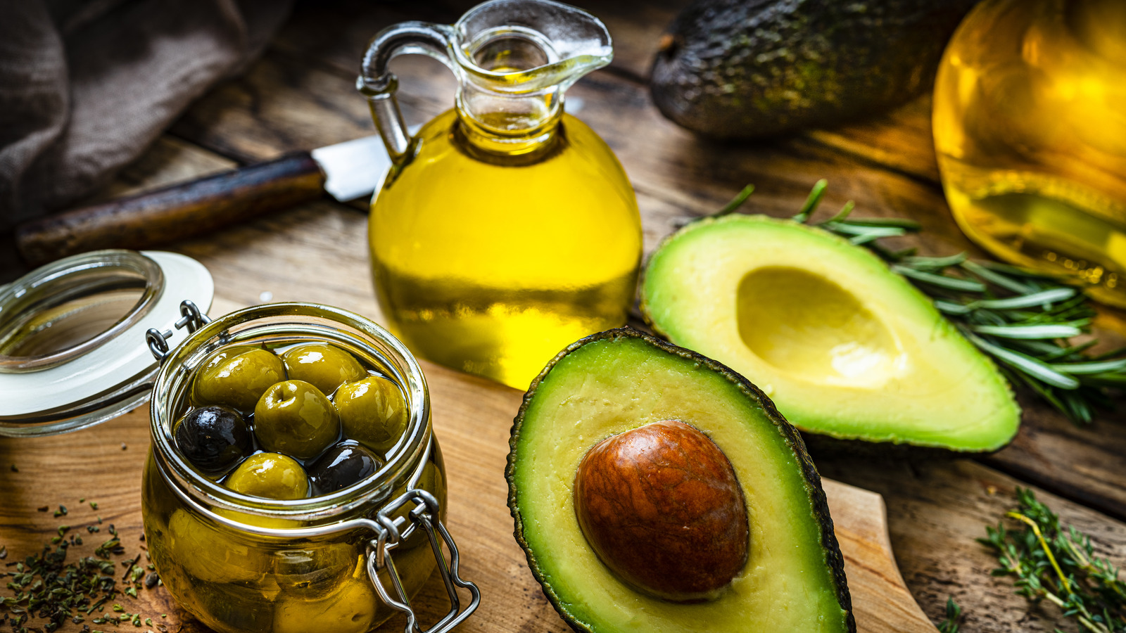 Avocado Oil Vs Olive Oil Is There A Nutritional Difference?