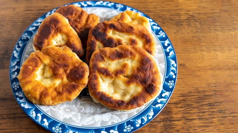 Bannock The Traditional Indigenous Canadian Bread You Can Cook 2 Ways Bannock The Traditional Indigenous Canadian Bread You Can Cook 2 Ways