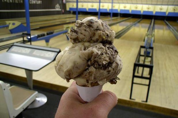 Ron's Gourmet Ice Cream & 20th Century Bowling (Hyde Park, MA)