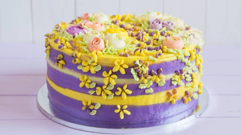 purple cake on stand