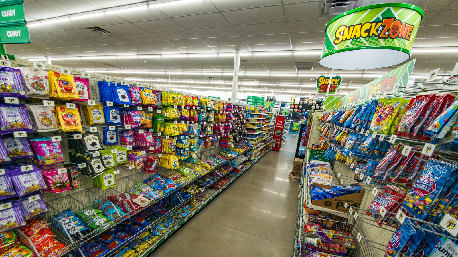 10 Best Candies From Dollar Tree According To Customers