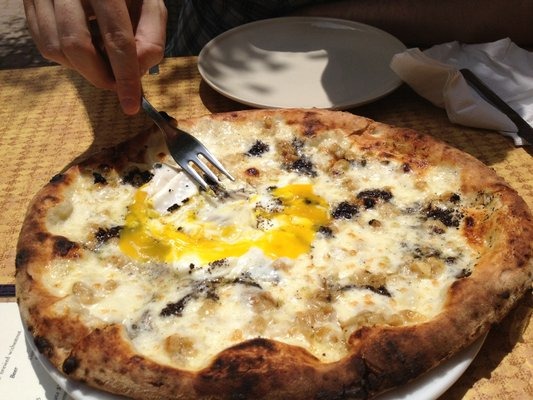 As part of the search for the 101 best pizzas in America, this year, some 33 piz
