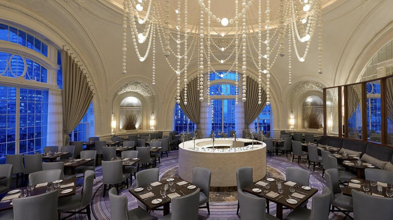 Elegant restaurant dining room