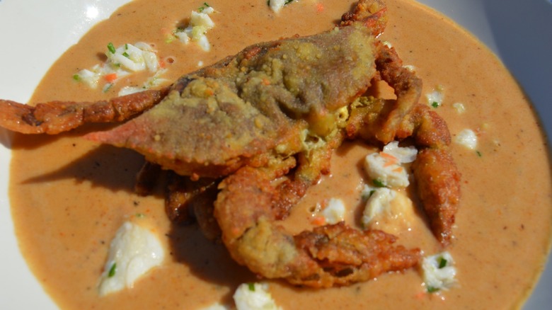 Fried softshell she crab soup