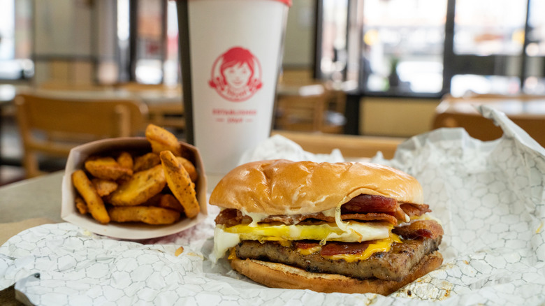 Breakfast Baconator with potato wedges