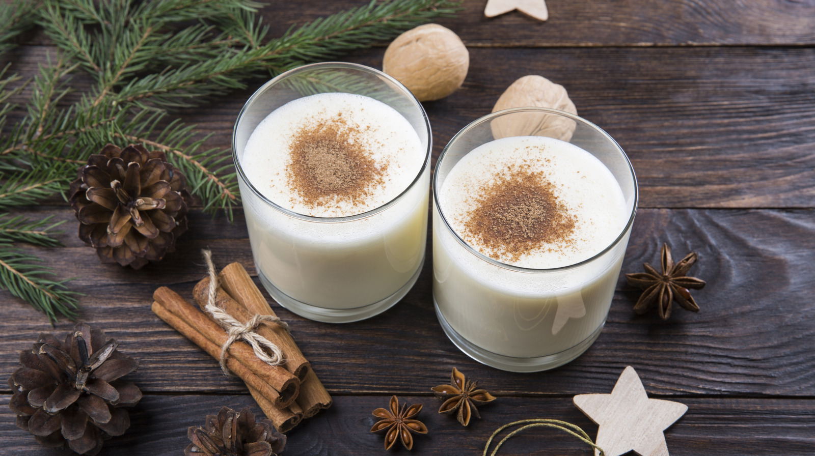 Bombardino Vs Eggnog The Differences Between The Two Winter Drinks