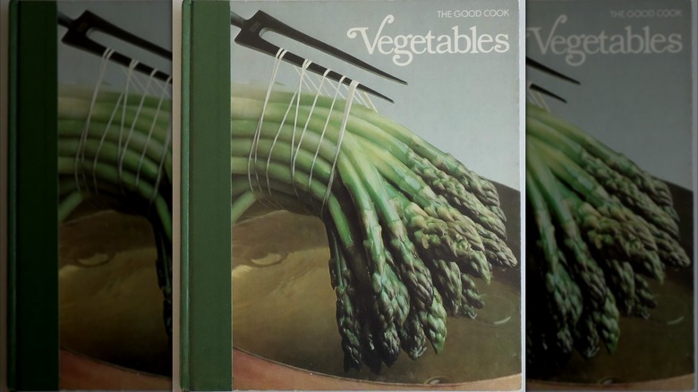 The good cook book: vegetables with asparagus on cover