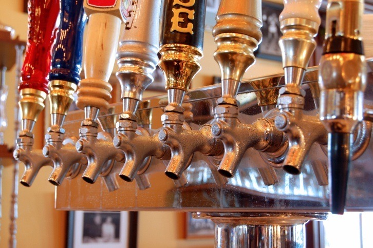 Boston Bar Owners Accepted Thousands From Beer Distributor to Exclude Competitor Brands 
