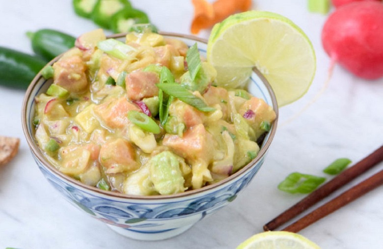 Hawaii: Salmon Poke Dip