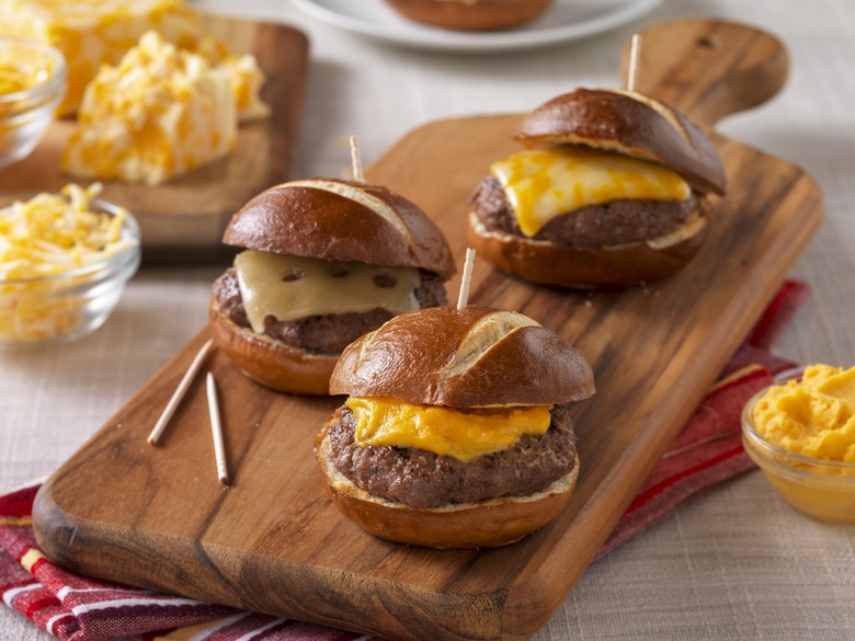 Wisconsin: Cheesehead Sliders