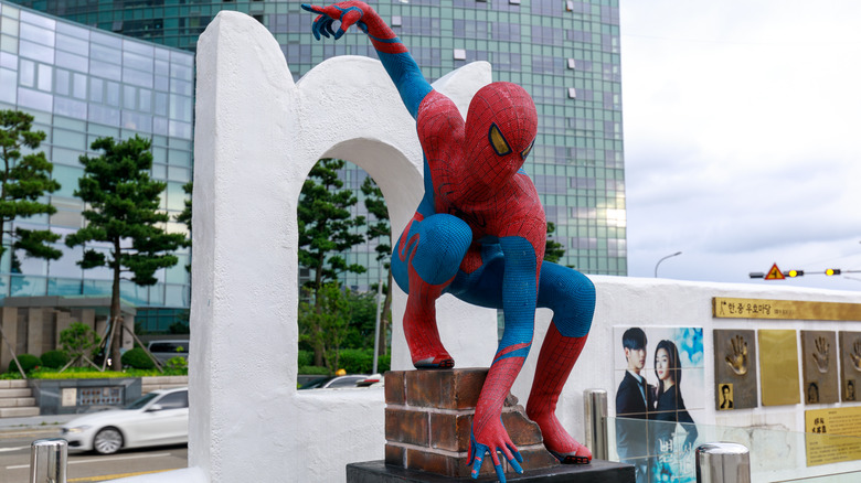 Spider-Man statue