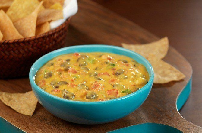 BUSH'S® Black Chili Bean Queso