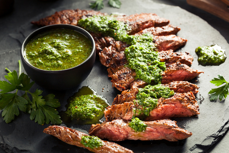 Grilled Skirt Steak With Chimichurri