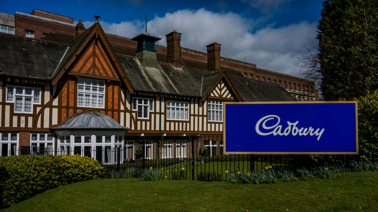 Cadbury Is The Real Factory Behind Roald Dahl's Willy Wonka Books