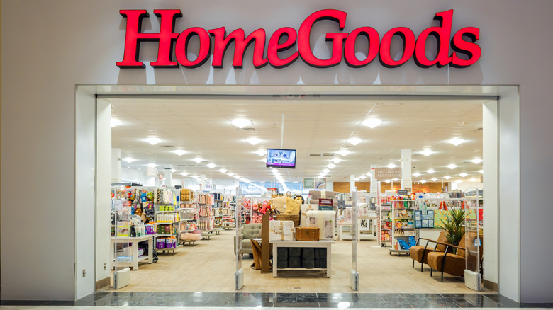 A HomeGoods entrance at a mall