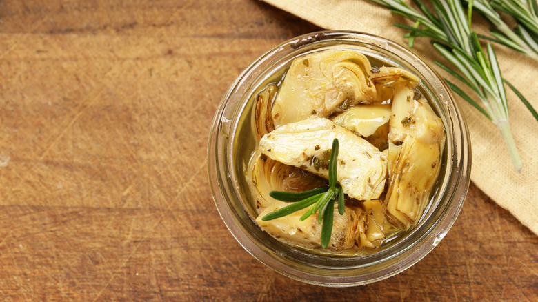 Canned artichokes with fresh herbs
