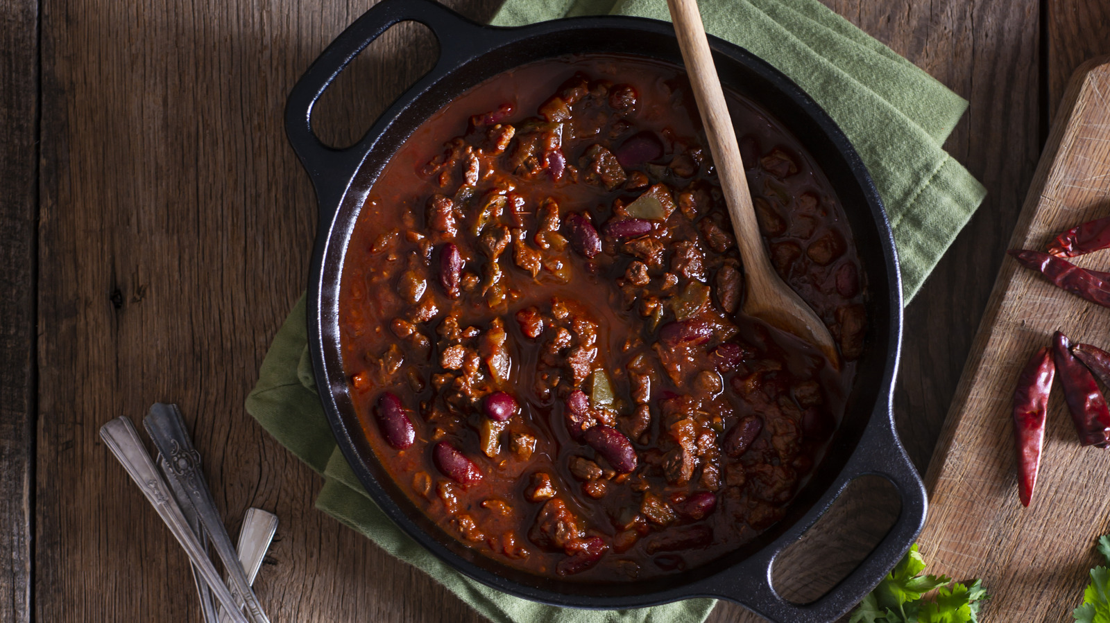 Canned Biscuit Bowls Are The Perfect Addition To Chili Night
