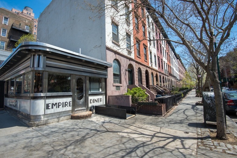 Celebrity Chef and 'American Diner Revival' Host Amanda Freitag Closes Own Empire Diner in New York City