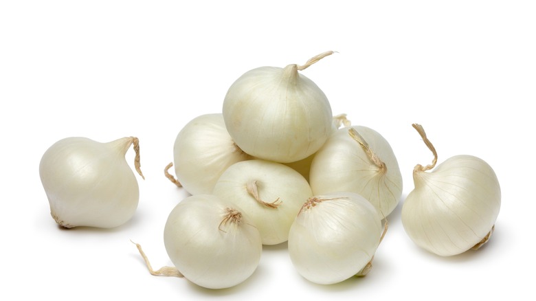raw pearl onions